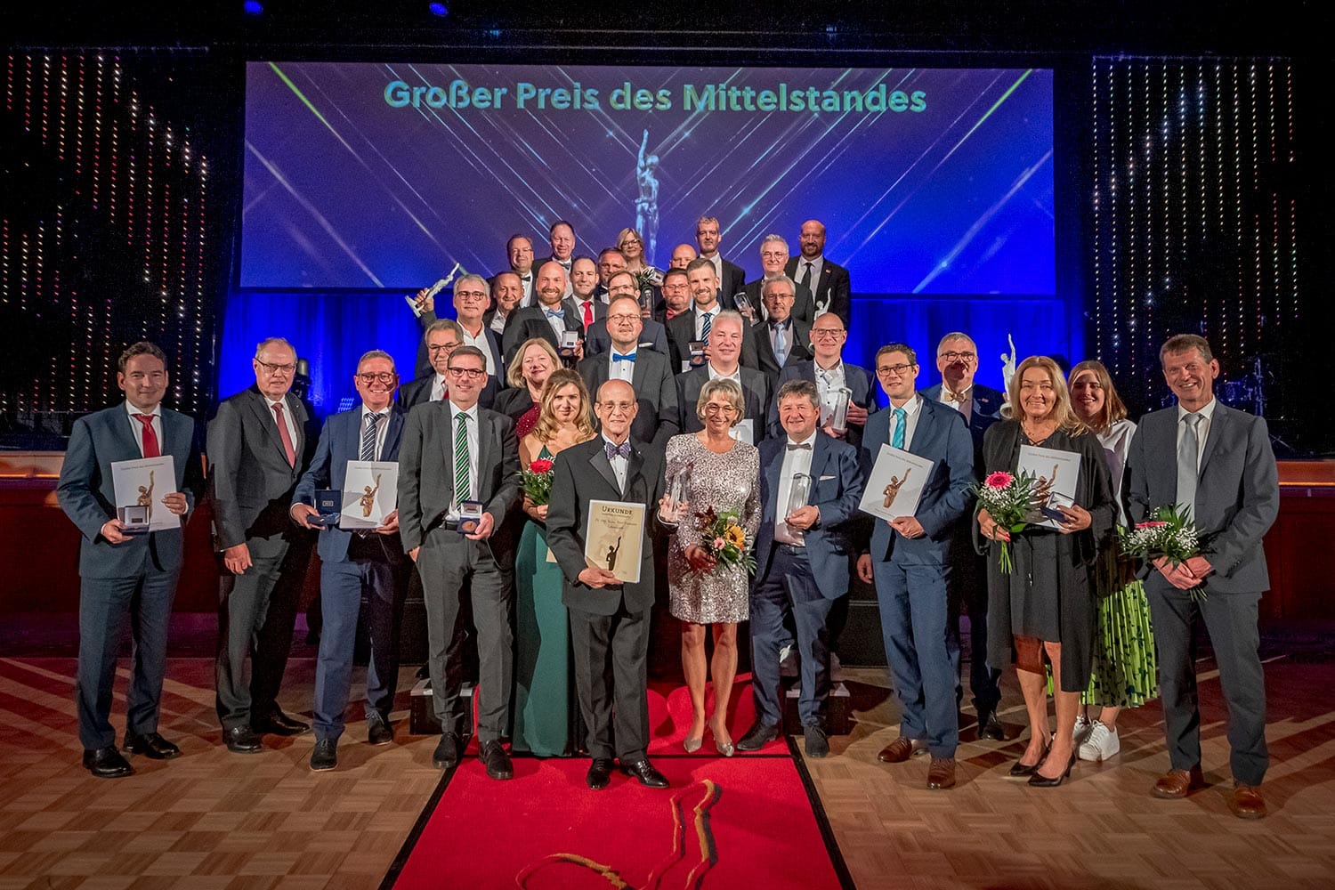 DIe Bäckerei Pappert mit allen Preisträgen des Großen Preises des Mittelstandes.
